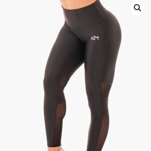 Ryderwear Black & Sheer ScrunchBum Leggings